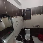 Ahmeti * Ksamil