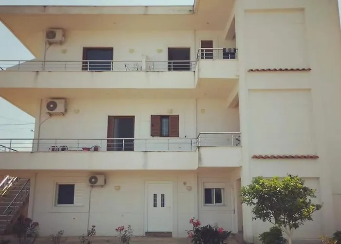 Ahmeti * Ksamil