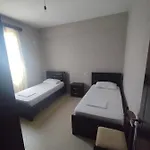 Ahmeti 아파트
