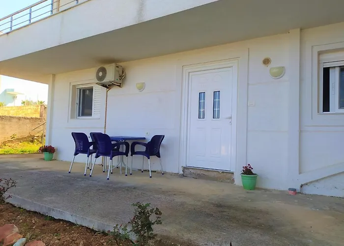 Ahmeti Apartament Ksamil